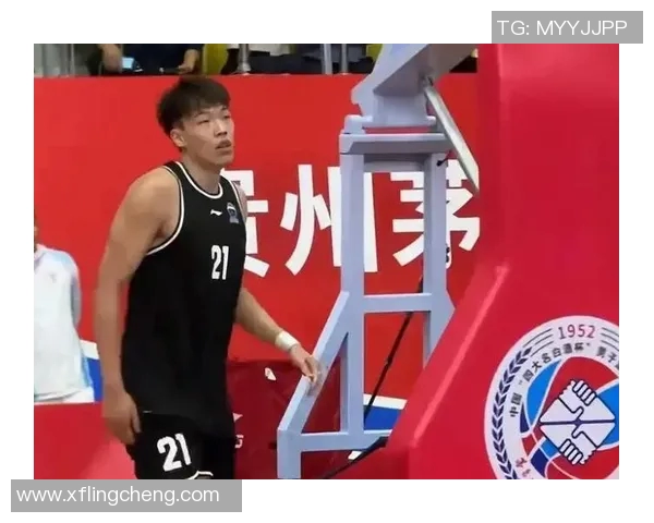 张文逸续约广东男篮在即杜锋锋线奇兵或将继续发光发热 张文逸续约广东男篮在即杜锋锋线奇兵或将继续发光发热